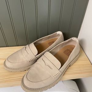 dolce vita taupe lug sole loafers
